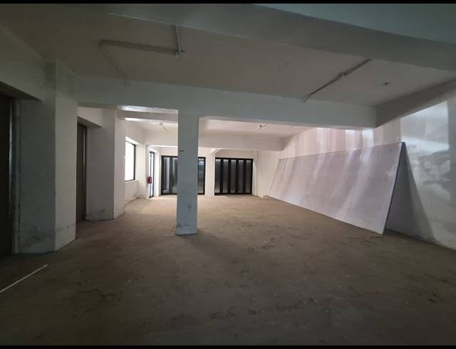 180M² RESTAURANT TO LET IN MELVILLE